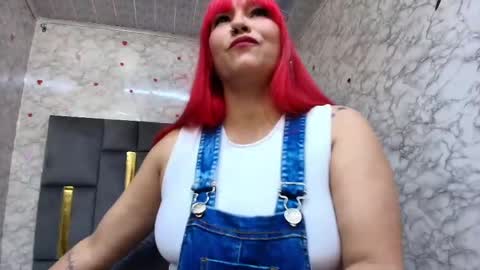 Snapshot of lorena_watson chatting on 05-15-26, 06:37 lorena_watson online show from 05-15-26, 06:37