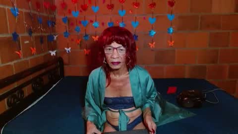 Snapshot of lorenacapelli chatting on 10-12-25, 12:26 Lorena Capelli online show from 10-12-25, 12:26