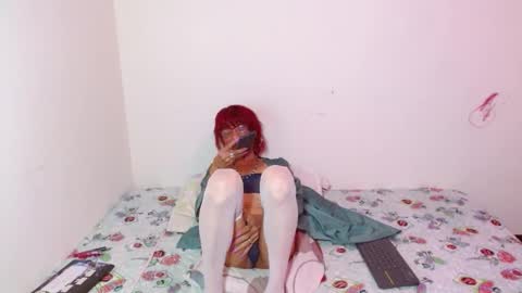 Snapshot of lorenacapelli chatting on 11-16-25, 01:33 Lorena Capelli online show from 11-16-25, 01:33