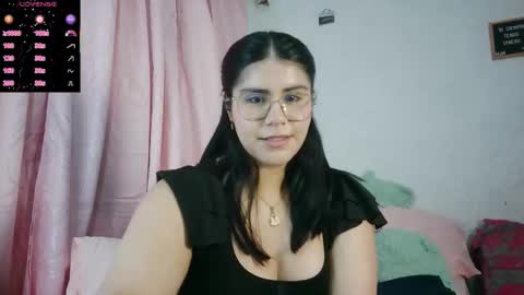 Snapshot of lorenasofia chatting on 09-11-25, 04:34 sofia online show from 09-11-25, 04:34
