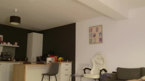 Snapshot of lorennameliyy chatting on 09-09-25, 07:13 Amelia online show from 09-09-25, 07:13