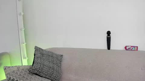 Snapshot of lorens_martin chatting on 03-12-25, 03:51 L O R E N online show from 03-12-25, 03:51