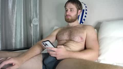 Snapshot of lorenzolux chatting on 09-28-25, 05:51 Lorenz online show from 09-28-25, 05:51