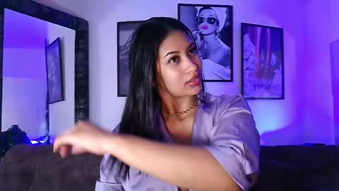 loretahorny online show from 01-09-26, 12:41