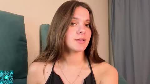 Snapshot of lorettadunnelli chatting on 09-22-25, 06:10 Chloe for Fan BlackHole online show from 09-22-25, 06:10