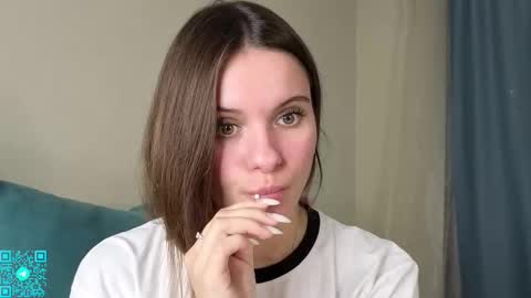 Snapshot of lorettadunnelli chatting on 10-25-25, 05:40 Chloe for Fan BlackHole online show from 10-25-25, 05:40