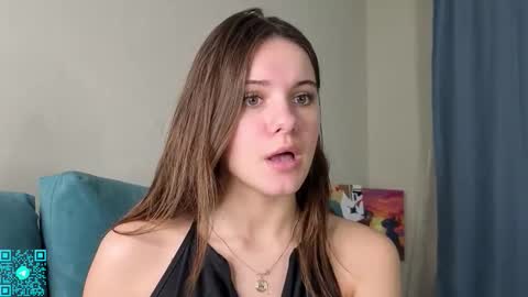 Snapshot of lorettadunnelli chatting on 10-28-25, 06:10 Chloe for Fan BlackHole online show from 10-28-25, 06:10