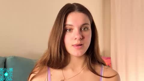 Snapshot of lorettadunnelli chatting on 11-22-25, 05:23 Chloe for Fan BlackHole online show from 11-22-25, 05:23