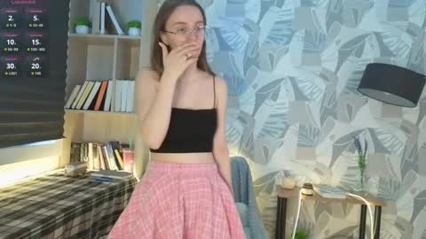 Snapshot of lorettedarsi chatting on 06-07-26, 01:21 lorettedarsi online show from 06-07-26, 01:21