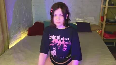 Snapshot of lori_juce chatting on 01-21-25, 10:41 Lara online show from 01-21-25, 10:41