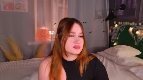 Lori online show from 10-25-25, 06:57