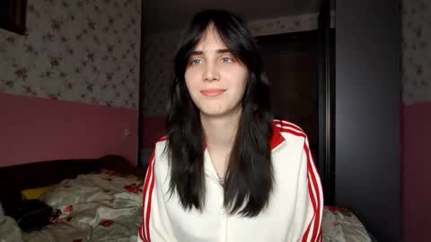 Kira online show from 11-09-25, 03:21