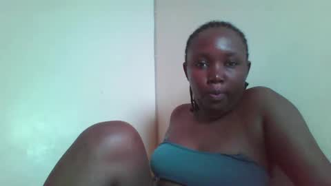 Snapshot of lorndies chatting on 12-03-24, 01:41 lorndies online show from 12-03-24, 01:41