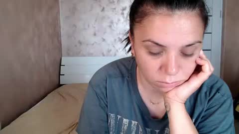Snapshot of lorragrey chatting on 06-17-26, 03:09 LorraGrey online show from 06-17-26, 03:09