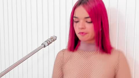 Snapshot of lorraine_williams_ chatting on 01-29-25, 10:58 lore online show from 01-29-25, 10:58