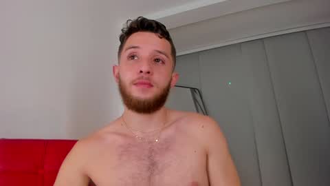 Snapshot of los_juanes chatting on 12-07-24, 11:45 JUAN JUAN online show from 12-07-24, 11:45