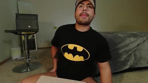 Snapshot of los_juanes chatting on 12-16-25, 09:03 JUAN JUAN online show from 12-16-25, 09:03