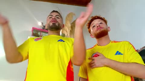 JUAN  JUAN online show from 03-26-26, 11:32