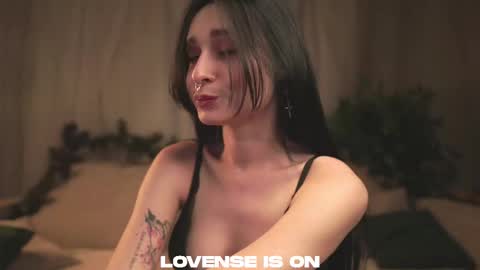 Jess online show from 01-11-26, 02:33