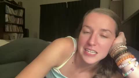 lothlori online show from 11-18-25, 02:50