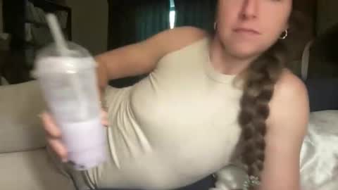 lothlori online show from 11-28-25, 06:54