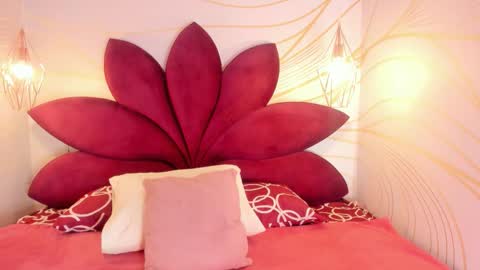 Lotti online show from 02-24-26, 07:56