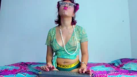 lotto_bloom online show from 11-18-25, 08:13