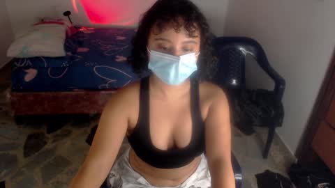 lou_cuteee online show from 01-07-25, 03:57