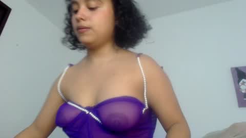 lou_cuteee online show from 01-28-25, 05:00