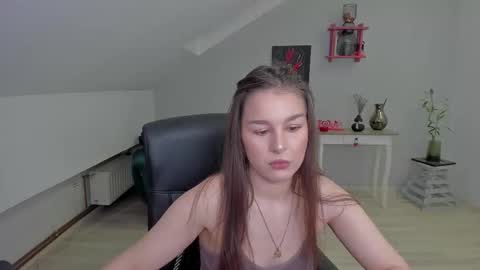 louannahart online show from 02-10-26, 04:38