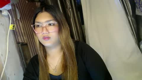 Snapshot of louheart chatting on 01-24-25, 07:49 Sweet online show from 01-24-25, 07:49