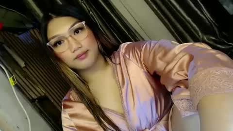 Snapshot of louheart chatting on 03-04-25, 07:01 Sweet online show from 03-04-25, 07:01