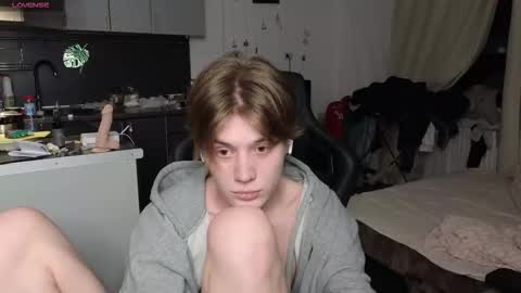 louie_evans online show from 02-26-26, 03:05