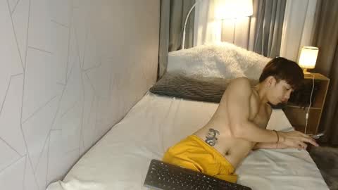 Snapshot of louieismy_name chatting on 12-09-24, 04:23 ignot ursh online show from 12-09-24, 04:23