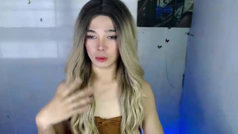 Snapshot of louilalicious chatting on 02-11-25, 05:58 louilalicious online show from 02-11-25, 05:58