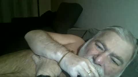 louis_chokdee online show from 12-21-24, 05:51