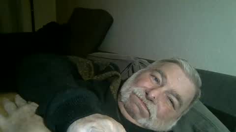 louis_chokdee online show from 12-22-24, 07:10