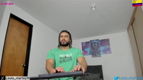 louis_marley_ online show from 03-05-25, 02:46