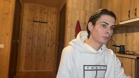 Mark online show from 04-18-26, 02:43