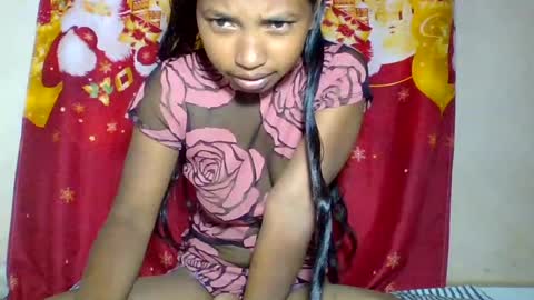 Snapshot of loulou449866 chatting on 06-20-26, 03:09 loulou449866 online show from 06-20-26, 03:09
