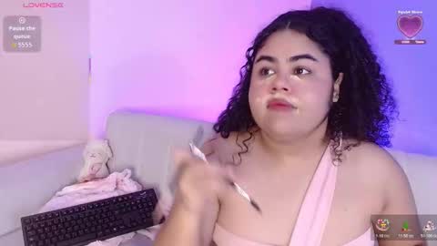 lourdes_moon22 online show from 12-02-25, 12:10