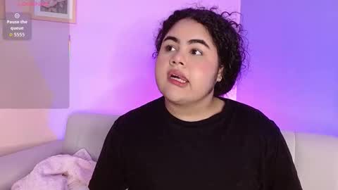 lourdes_moon22 online show from 12-19-25, 12:12