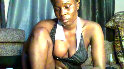 Cynthia. A online show from 03-04-25, 10:49