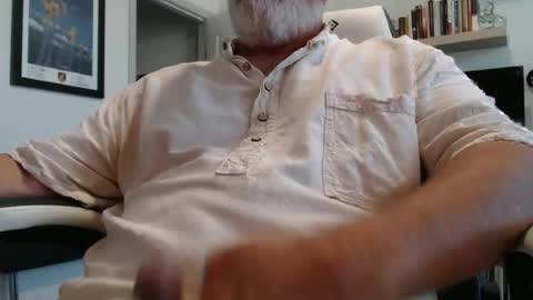 Snapshot of love2c2c2 chatting on 05-18-26, 12:44 love2c2c2 online show from 05-18-26, 12:44