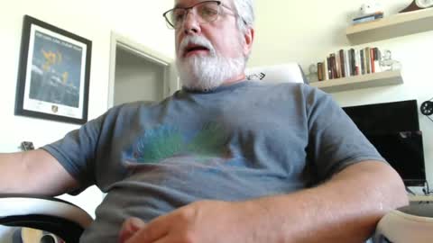 Snapshot of love2c2c2 chatting on 06-23-26, 02:04 love2c2c2 online show from 06-23-26, 02:04