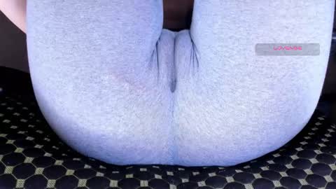 Snapshot of love_hard_kiru chatting on 06-20-26, 07:33 Kira online show from 06-20-26, 07:33