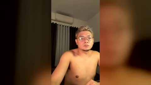 Snapshot of love_hottieh chatting on 07-10-26, 10:29 love_hottieh online show from 07-10-26, 10:29