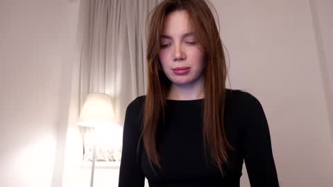 Sofi   online show from 12-22-24, 02:49