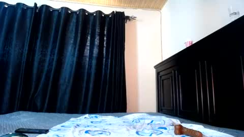 Snapshot of love_niahh chatting on 07-21-26, 12:07 niahh online show from 07-21-26, 12:07