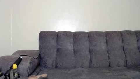 Snapshot of love_piahh chatting on 09-17-25, 12:51 piah online show from 09-17-25, 12:51